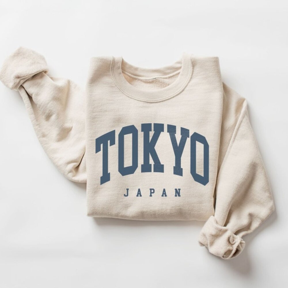 Tokyo Sweatshirt, Japan Pullover, Vintage Varsity Aesthetic